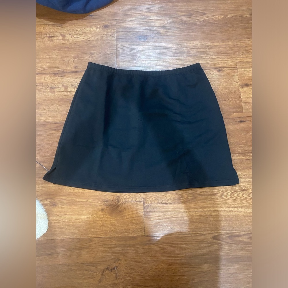 Black mini skirt